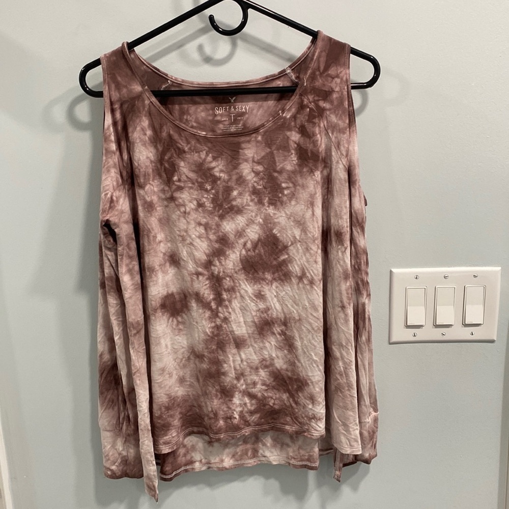 American eagle medium tie dye cold shoulder long sleeve super soft